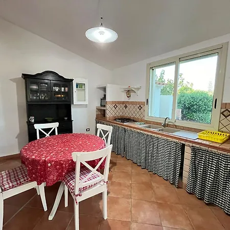 Summer House *